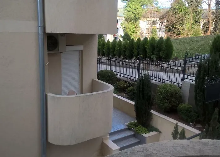 Nidza Vranjanac * Vrnjačka Banja